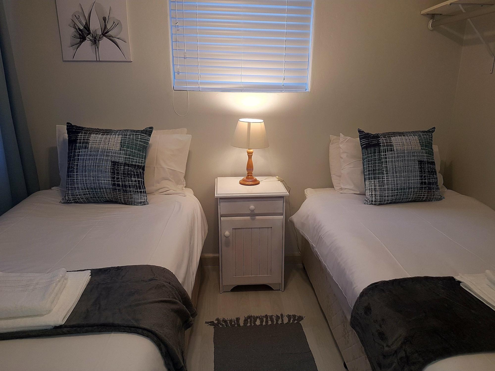 Tyger Classique Self-Catering Cape Town, Tyger Valley Bellville Εξωτερικό φωτογραφία